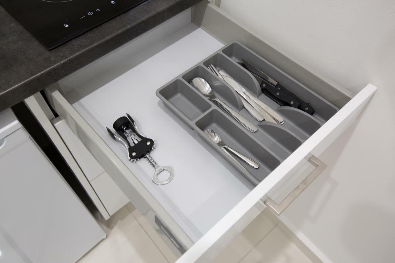 White Lux Apartment For 2 Vipgreece Atina Dış mekan fotoğraf